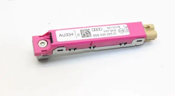 Audi TT TTS RS Mk3 8S Aerial antenna amplifier 8S8035225D