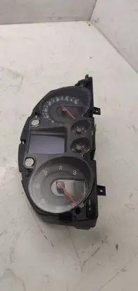 Volkswagen PASSAT B6 Speedometer (instrument cluster) 3c0920870q