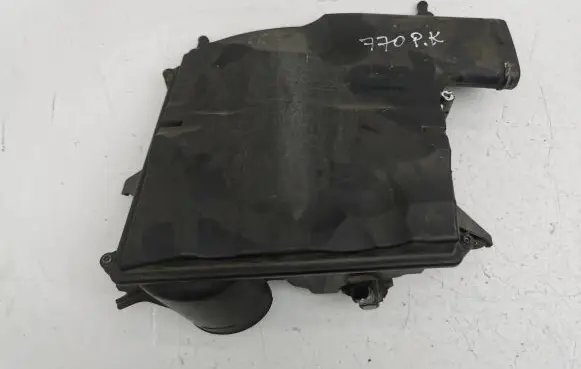 Mercedes-Benz ML W164 Air filter box A6420940304