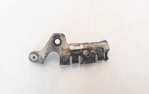Renault Megane III Front bumper mounting bracket