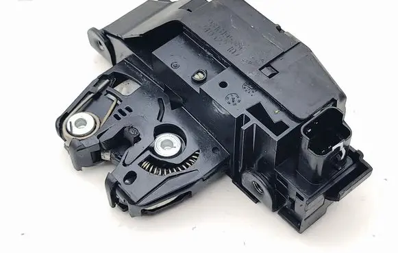 Peugeot 308 Tailgate/trunk/boot lock/catch/latch 9816195380
