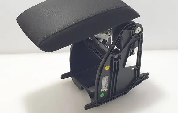 Skoda Octavia Mk3 (5E) Armrest 5E0864207 2557 70217