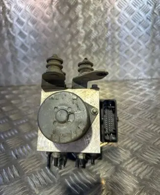 Volkswagen PASSAT B7 ABS Pump 3AA614109