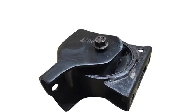 Mitsubishi Outlander Engine mount bracket A024