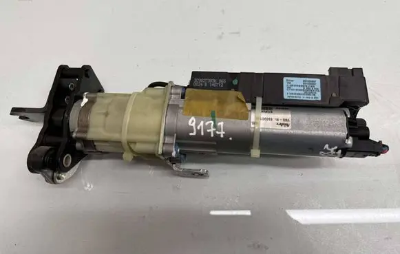 Volkswagen PASSAT B7 Tailgate/trunk/boot lift motor 3C9827383K E5100080F