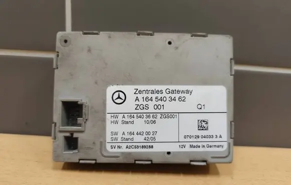 Mercedes-Benz ML W164 Gateway control module A1645403462 A1645403662 A1644420027