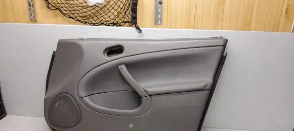 Saab 9-5 Front door card panel trim 5562616