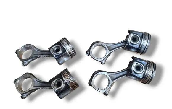 Iveco Daily 3rd gen Connecting rod/conrod 