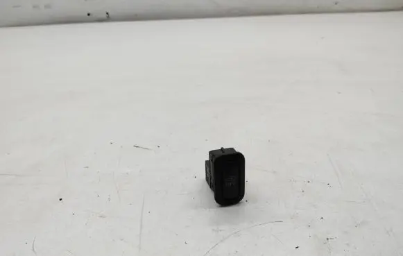Volkswagen Tiguan Alarm switch 6Q0962109B