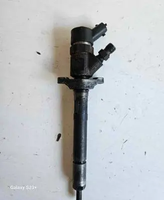 Volvo S40 Fuel injector 0445110259