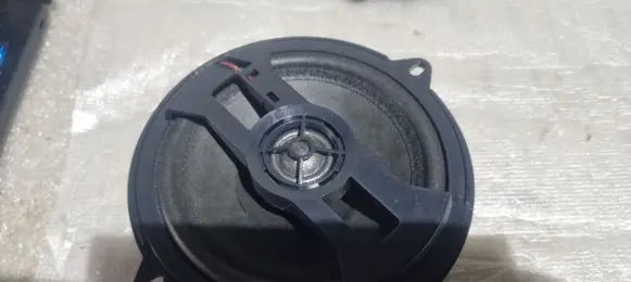 Renault Modus Rear door speaker 8200110683