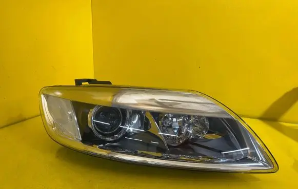 Audi Q7 4L Headlight/headlamp 4L0941030M