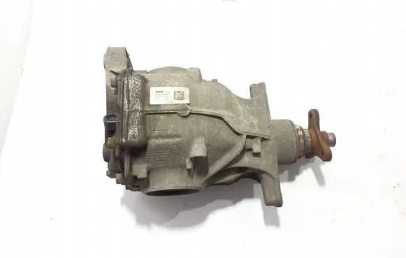 BMW 5 G30 G31 G38 Rear differential 9454755