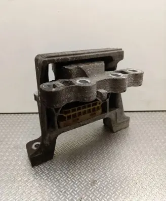 Mercedes-Benz Sprinter W907 W910 Engine mount bracket 26015 326G30 AJS19CU3