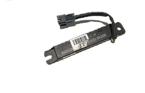 KIA Optima Aerial antenna amplifier 954203K200