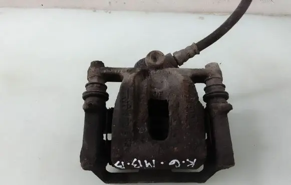 Mercedes-Benz B W245 Rear brake caliper