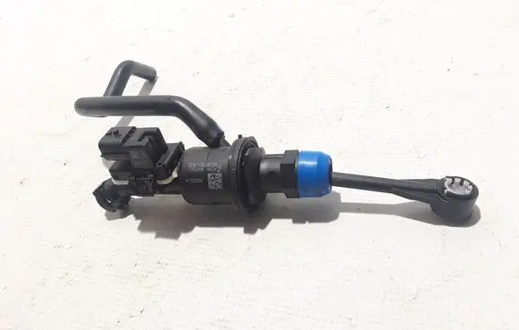 Clutch slave cylinder