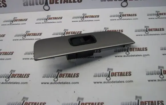 Lexus RX 300 Electric window control switch
