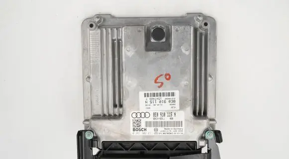 Audi A4 S4 B7 8E 8H Engine control unit/module 8E0910115N 0261S02211