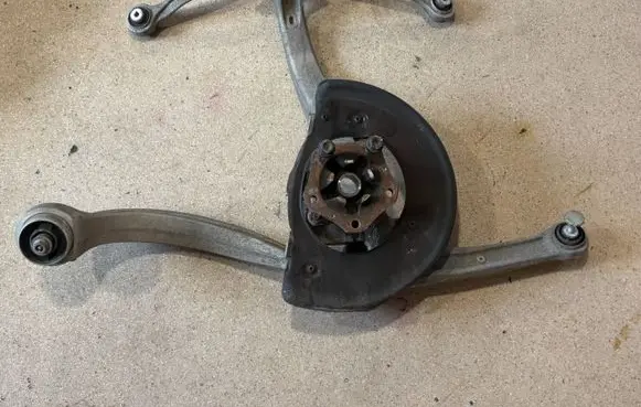Porsche Cayenne (9Y0 9Y3) Front wheel hub spindle knuckle 9Y0407246 9Y0407242C