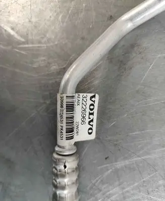 Air conditioning (A/C) pipe/hose