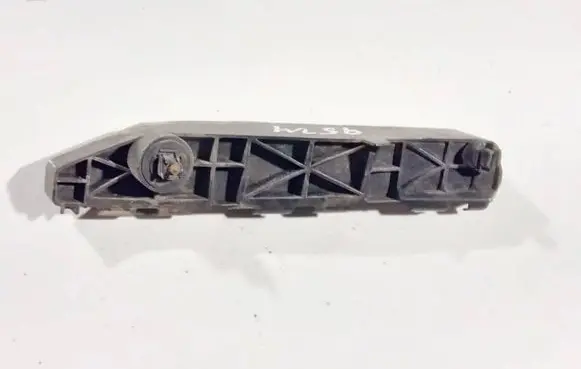 Lexus IS 220D-250-350 Front bumper mounting bracket