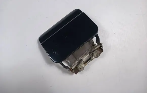 Mercedes-Benz SL R107 Fuel tank cap