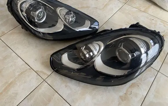 Porsche Cayenne (92A) Headlights/headlamps set 7P5941751G 7P5941752G