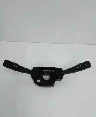 Volvo V50 Wiper turn signal indicator stalk/switch 17D770