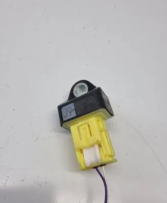 Lexus RX 450H Airbag deployment crash/impact sensor 8983147050