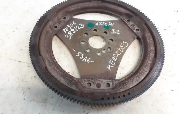 Mercedes-Benz S W220 Flywheel