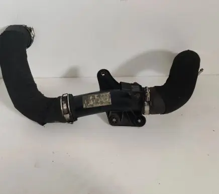 Audi A5 Sportback 8TA Intercooler hose/pipe 8K0145708E