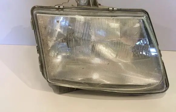 Mercedes-Benz Vito Viano W638 Headlight/headlamp