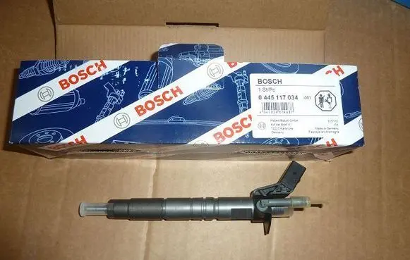 Mercedes-Benz A W176 Fuel injector 0445117035