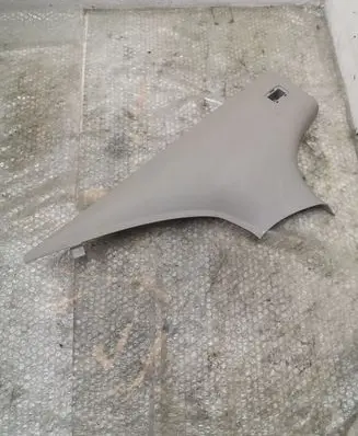 Volvo S60 (D)pillar trim (top) 39802497