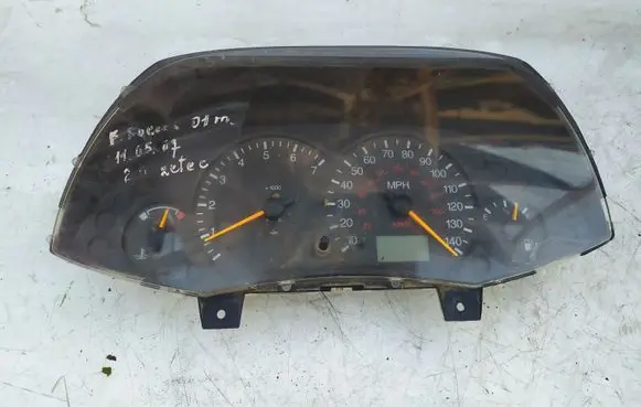 Ford Focus Speedometer (instrument cluster)