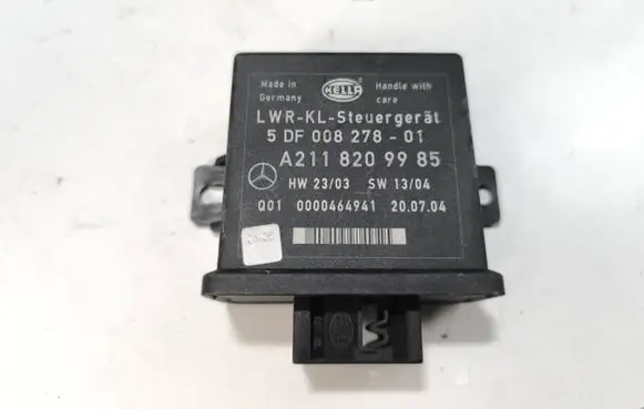 Mercedes-Benz E W211 Light module LCM A2118209985 5DF00827801