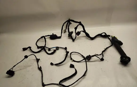 Ford Mustang VI Front door wiring loom FR3T14631FJ