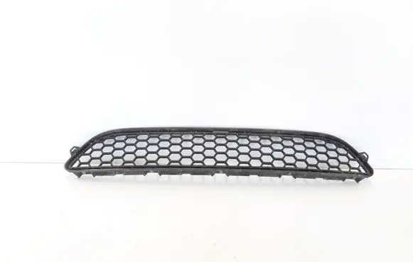 Volvo S60 Front bumper lower grill