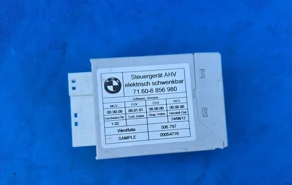 BMW 4 F32 F33 Tow bar trailer control unit/module 6856980 71606856980 00054716