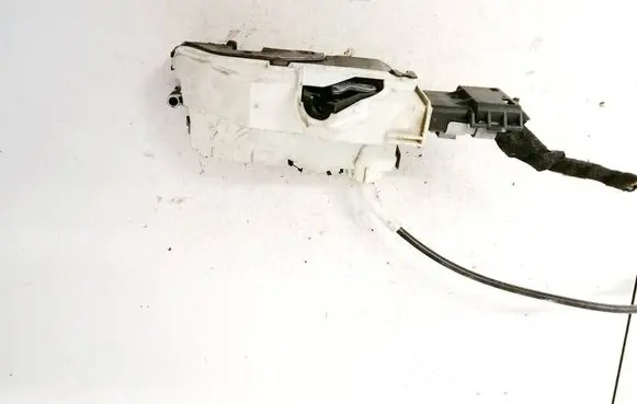 Peugeot Partner Front door lock a01851