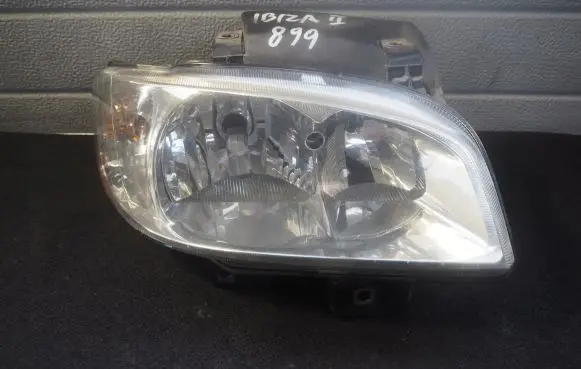 Seat Ibiza II (6k) Headlight/headlamp