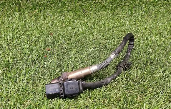 Opel Zafira C Lambda probe sensor 55577162 0281004186