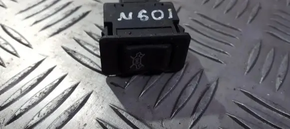 Nissan Primera Other switches/knobs/shifts trw