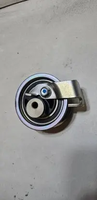 Volkswagen PASSAT B5.5 Generator/alternator belt tensioner 045109243C 17944