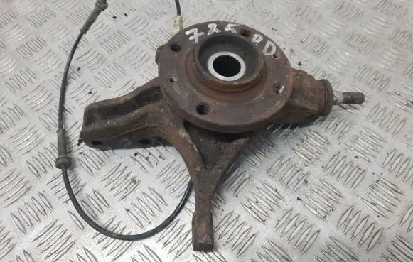 Peugeot 307 Front wheel hub