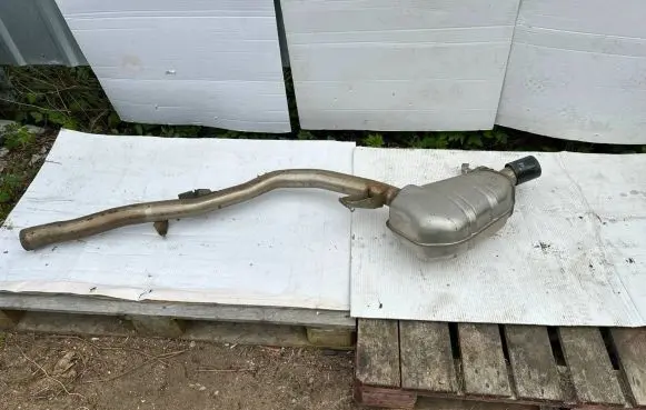 BMW 5 F10 F11 Muffler/silencer 7812397