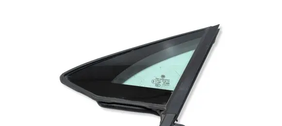 Volkswagen PASSAT B8 Front door vent window glass four-door 3G0845113C