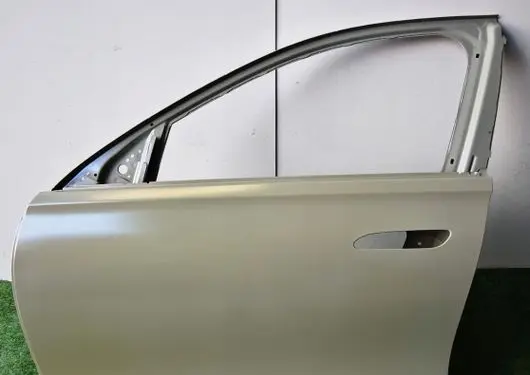Mercedes-Benz S W223 Front door a2237220300