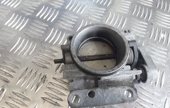 Renault Scenic I Throttle valve 7700875435